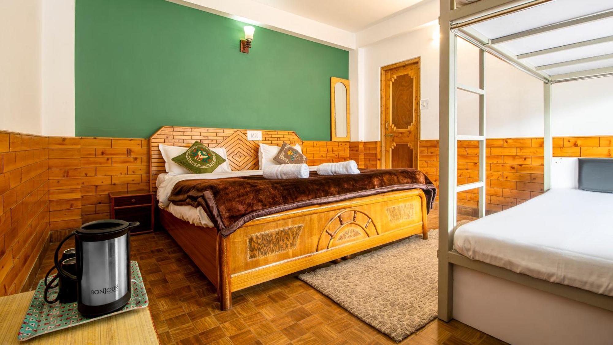 Dormigo Hostel Manali  Exterior photo